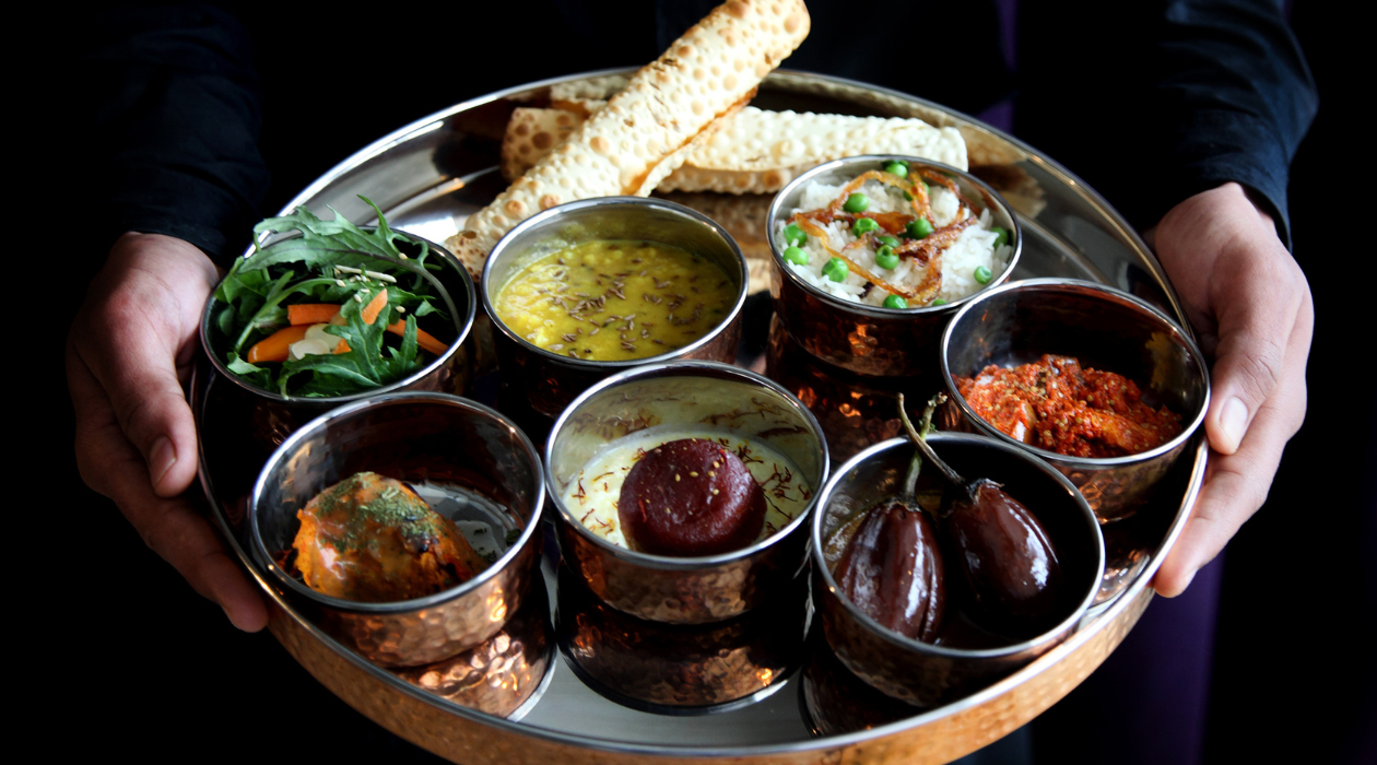 Cinnamon platter of Indian appetizers 